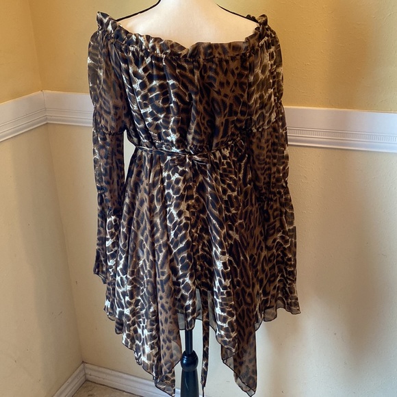 Antthony Original Large Leopard print Blouse - Picture 4 of 8